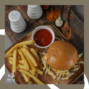 TRIPLE SAUCE BURGER
